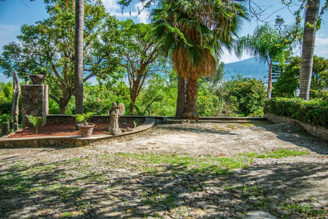 Casa Galeana- Tropical 1-Bd 1-Wc Mountain Top Luxury Suite With Stunning Views Ajijic Extérieur photo