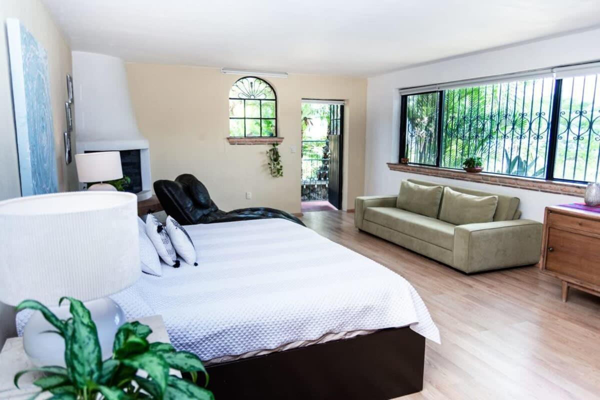 Casa Galeana- Tropical 1-Bd 1-Wc Mountain Top Luxury Suite With Stunning Views Ajijic Extérieur photo